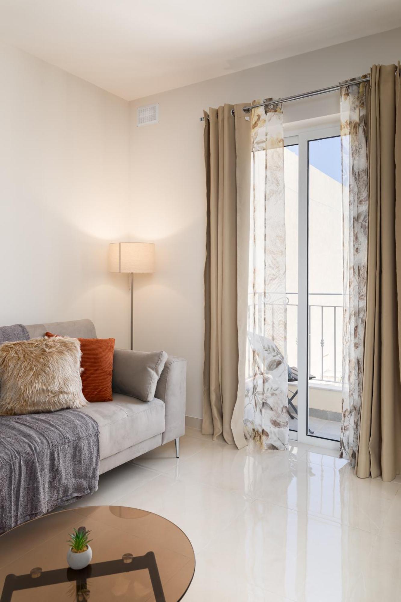 Edka Suites - Modern Sunlit 2Bd Apartments With Balconies - Close To Sliema Promenade, St Julian'S & St Georges Bay Gzira Extérieur photo