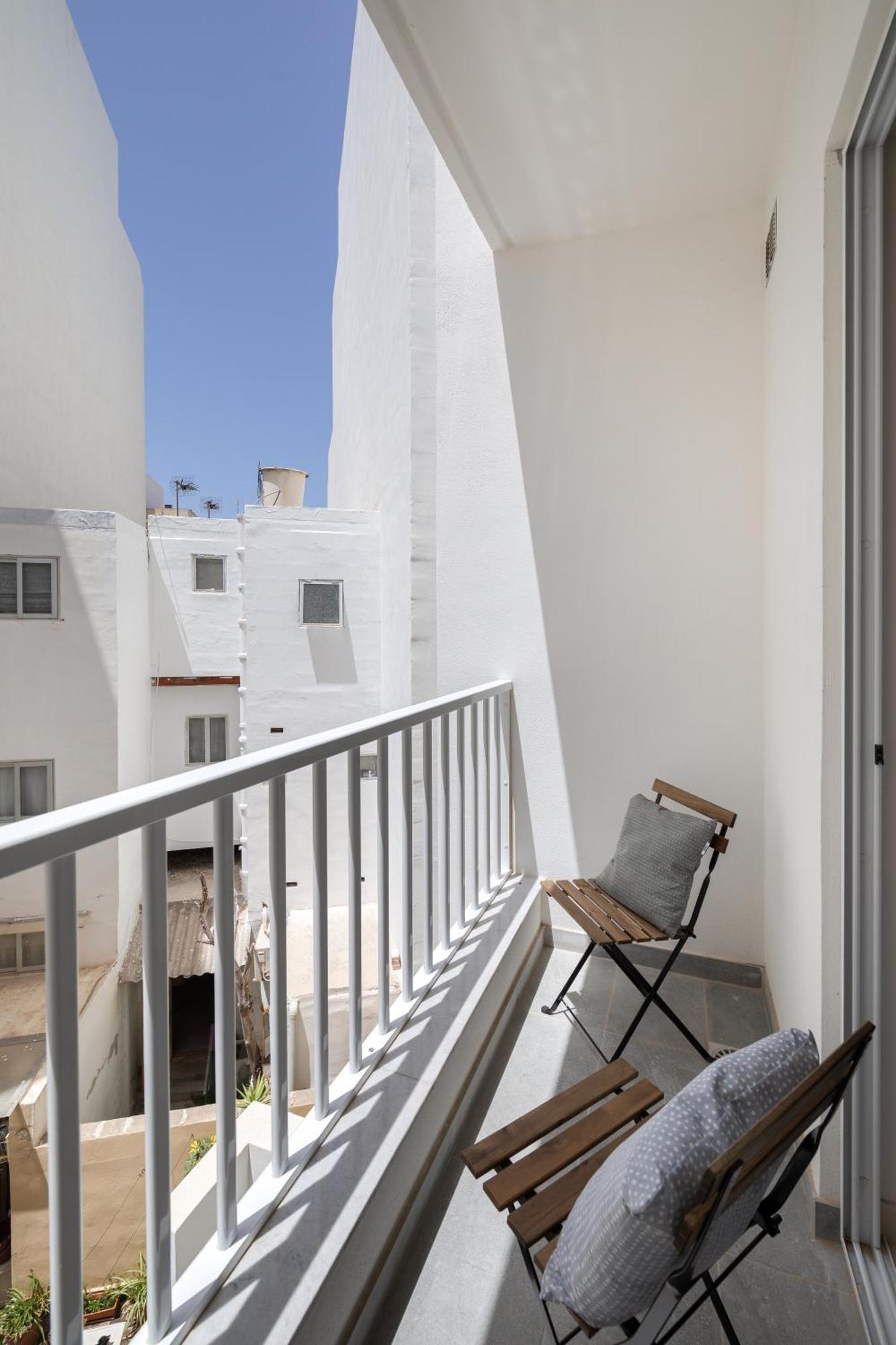 Edka Suites - Modern Sunlit 2Bd Apartments With Balconies - Close To Sliema Promenade, St Julian'S & St Georges Bay Gzira Extérieur photo